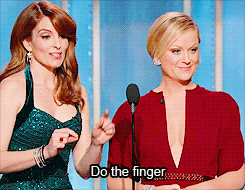 amy poehler tina fey finger golden globes