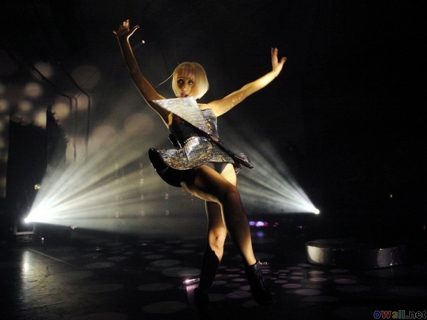 gaga2222012
